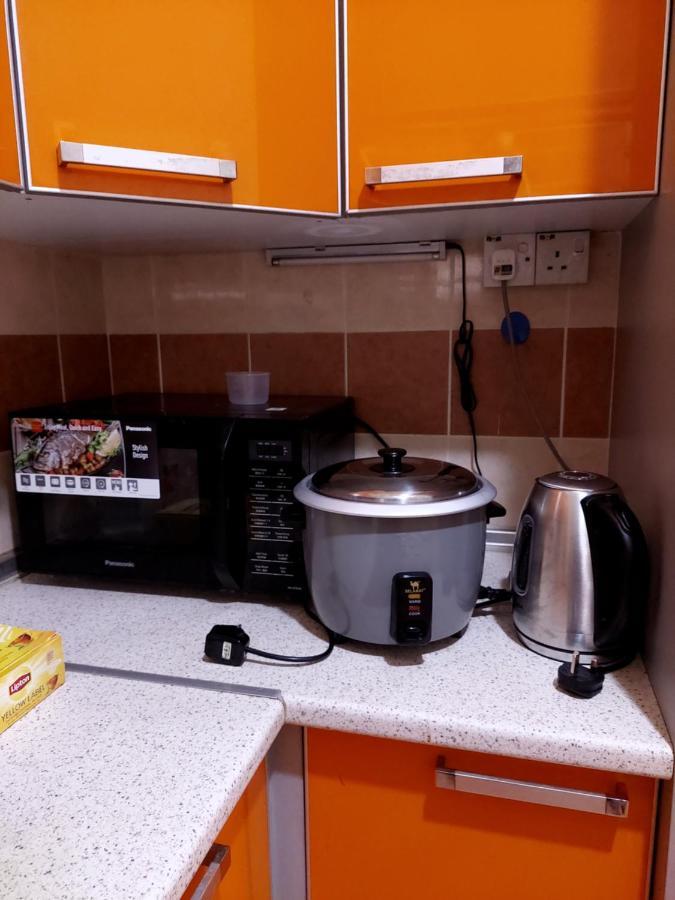 E&A Homestay Klia/ Sepang/ Nilai المظهر الخارجي الصورة