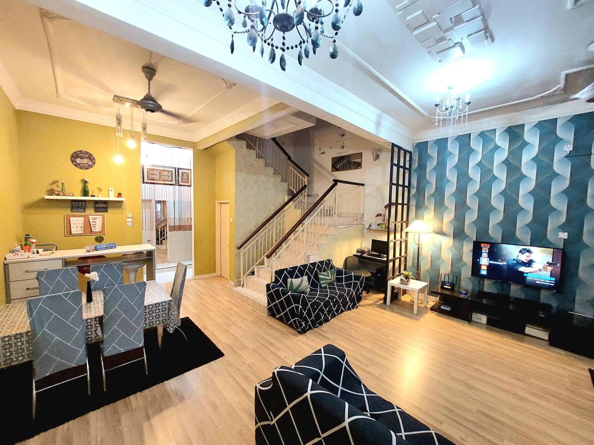 E&A Homestay Klia/ Sepang/ Nilai المظهر الخارجي الصورة